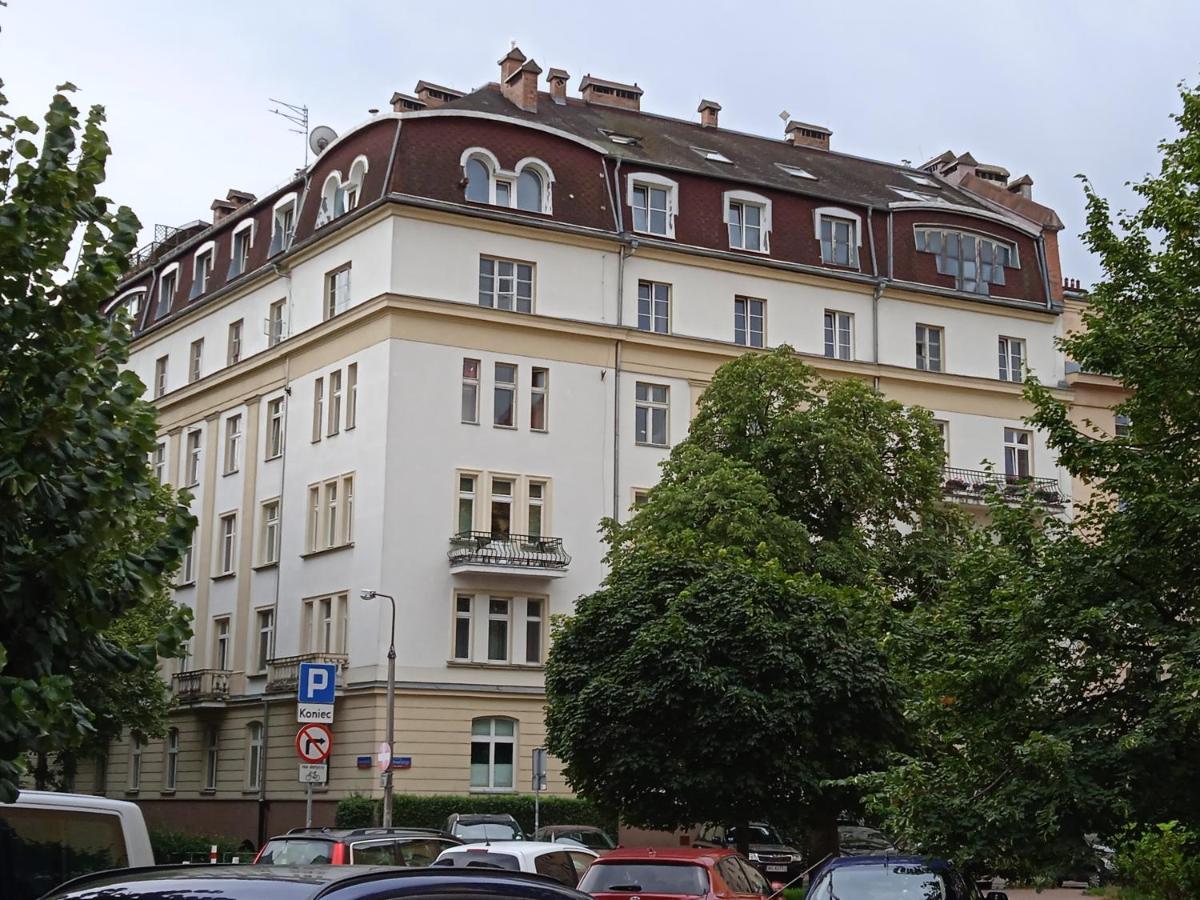 Green Wood Apartament Stara Ochota Warschau Exterior foto