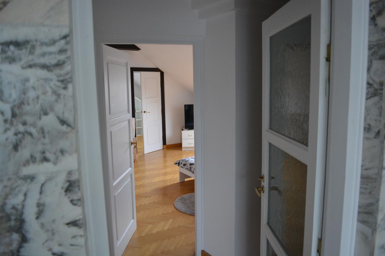 Green Wood Apartament Stara Ochota Warschau Exterior foto