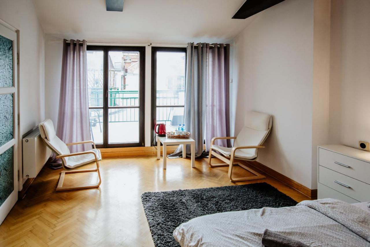 Green Wood Apartament Stara Ochota Warschau Exterior foto