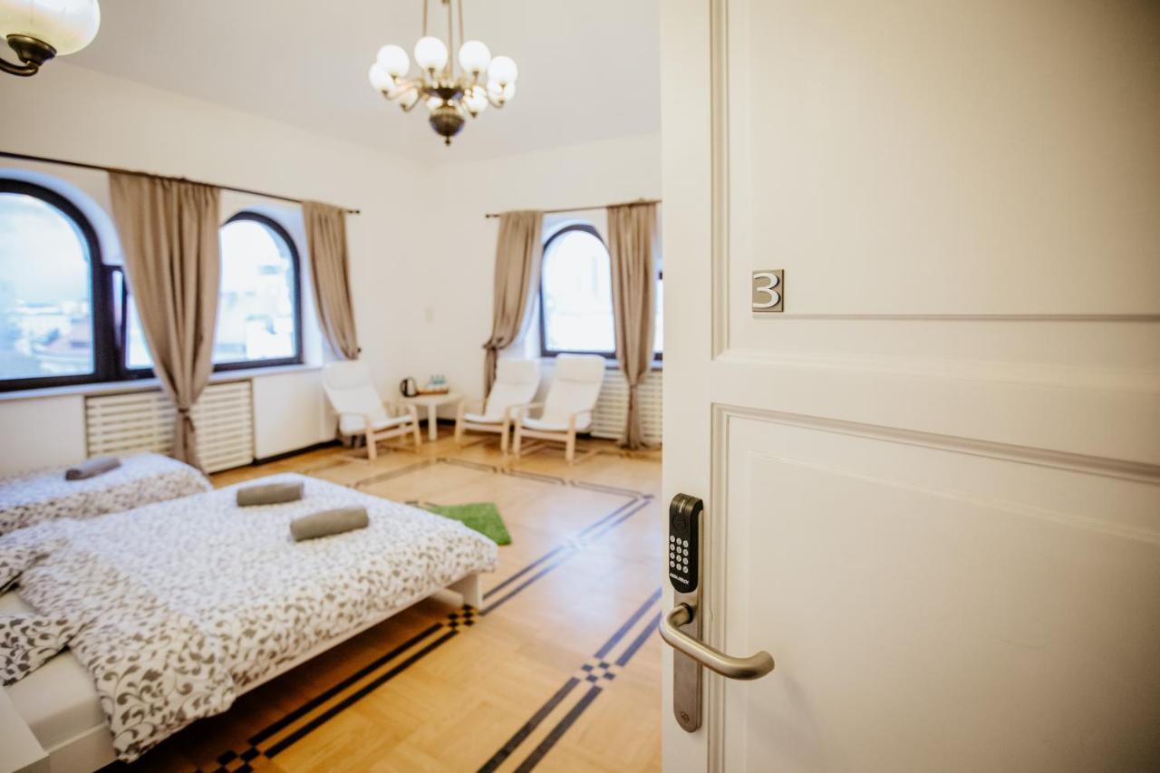 Green Wood Apartament Stara Ochota Warschau Exterior foto